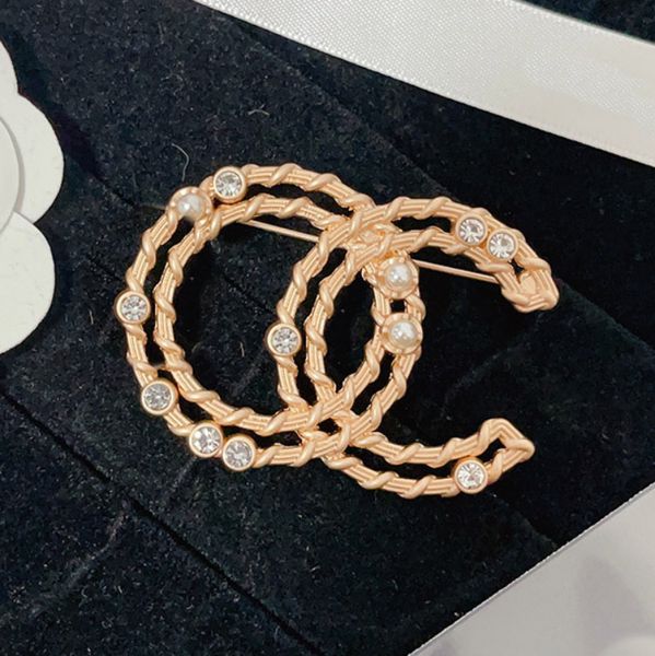 brand channel figure stamp brooches pins copper jewelry pin brooches funny desinger womens men vintage broochs lovers wedding party dress ac, Gray
brand channel figure stamp brooches pins copper jewelry pin brooches funny desinger womens men vintage broochs lovers wedding party dress ac, Gray