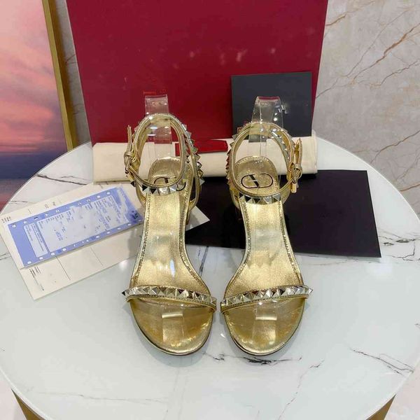 designer high heels sandals dress shoes ankle strap valentinoity roman studs black nude strip with rivets women's block heel open toe h
designer high heels sandals dress shoes ankle strap valentinoity roman studs black nude strip with rivets women's block heel open toe h