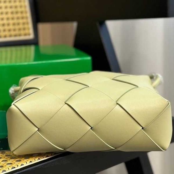 cassettes cloud bags venetas bottegas bag 2023 pillow designer woven sheep one skin shoulder cross leisure small square t5ga 4ii9
cassettes cloud bags venetas bottegas bag 2023 pillow designer woven sheep one skin shoulder cross leisure small square t5ga 4ii9