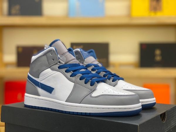 ladies man athletics basketball sports shoes 2023 latest jumpman 1 1s mid true blue cement grey white outdoor designer sneakers outfits walk
ladies man athletics basketball sports shoes 2023 latest jumpman 1 1s mid true blue cement grey white outdoor designer sneakers outfits walk