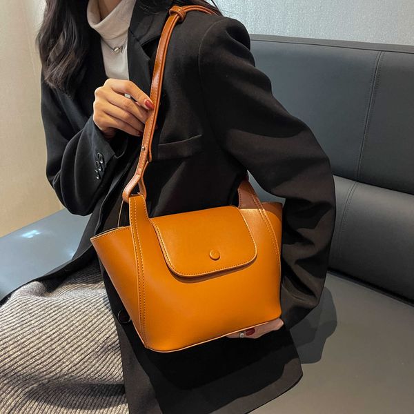 nxy vintage crossbody bags for women 2023 winter trend pu leather fashion solid handbags and purses
nxy vintage crossbody bags for women 2023 winter trend pu leather fashion solid handbags and purses