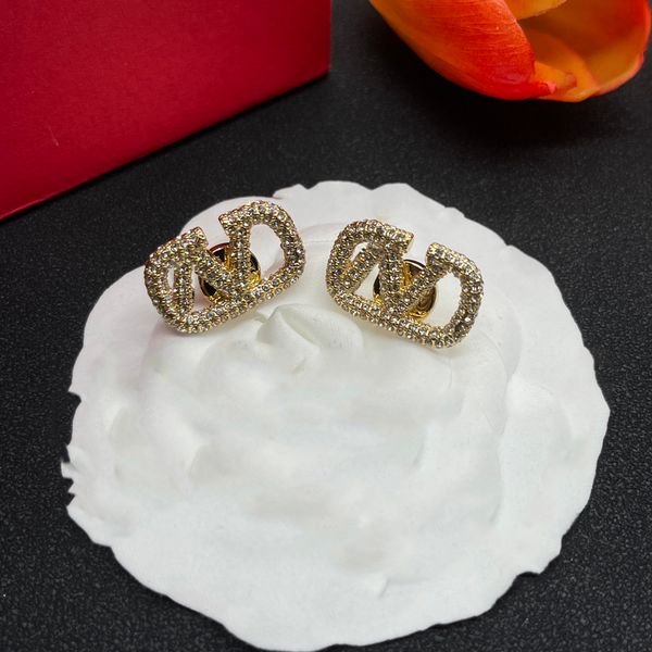 letter v earring logo stud earing women fashion hoop designer jewelry metal valentinoity earring luxury woman vlogo asddad, Golden;silver
letter v earring logo stud earing women fashion hoop designer jewelry metal valentinoity earring luxury woman vlogo asddad, Golden;silver
