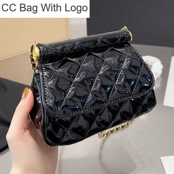 cc bag other bags designer quilted clutch with chain shell shoulder bag france luxury brand c patent leather quilting mini women crossbody h, Black;red
cc bag other bags designer quilted clutch with chain shell shoulder bag france luxury brand c patent leather quilting mini women crossbody h, Black;red