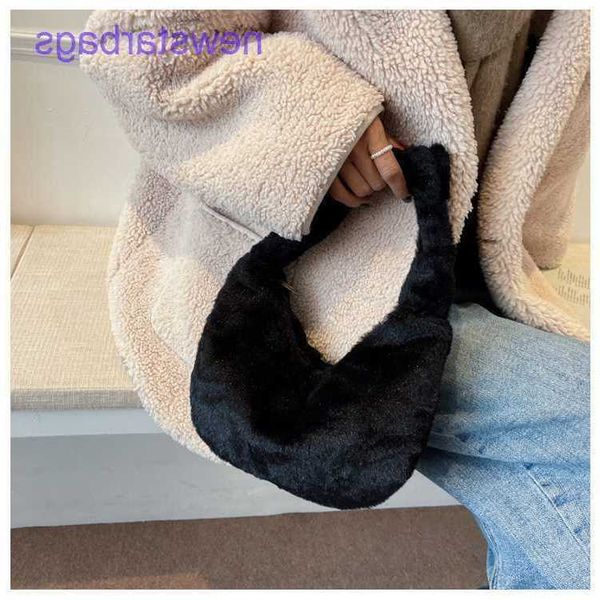 original edition bottegs venets point bags online shop autumn and winter plush bags women's leisure fashion underarm foreign style
original edition bottegs venets point bags online shop autumn and winter plush bags women's leisure fashion underarm foreign style