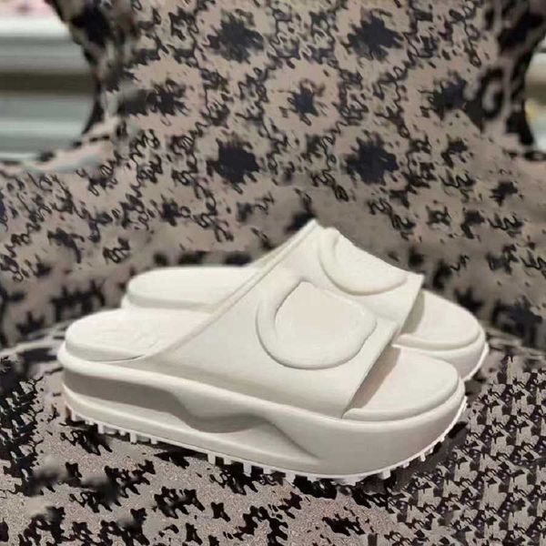 designer slipper luxury men women sandals brand slides fashion slippers lady slide thick bottom design casual shoes sneakers by 1978 005, Black
designer slipper luxury men women sandals brand slides fashion slippers lady slide thick bottom design casual shoes sneakers by 1978 005, Black