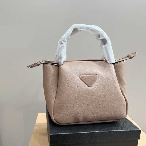 hobo bag women designer bags luxurys handbags leather zipper shoulder crossbody handbags lady wide shoulder strap luxury handbags 230224
hobo bag women designer bags luxurys handbags leather zipper shoulder crossbody handbags lady wide shoulder strap luxury handbags 230224