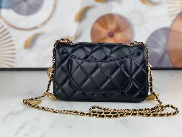 shoulder bags the latest double-shoulder western-style carry-on messenger bag chain bag is sweet and versatile for daily commuting-01
shoulder bags the latest double-shoulder western-style carry-on messenger bag chain bag is sweet and versatile for daily commuting-01