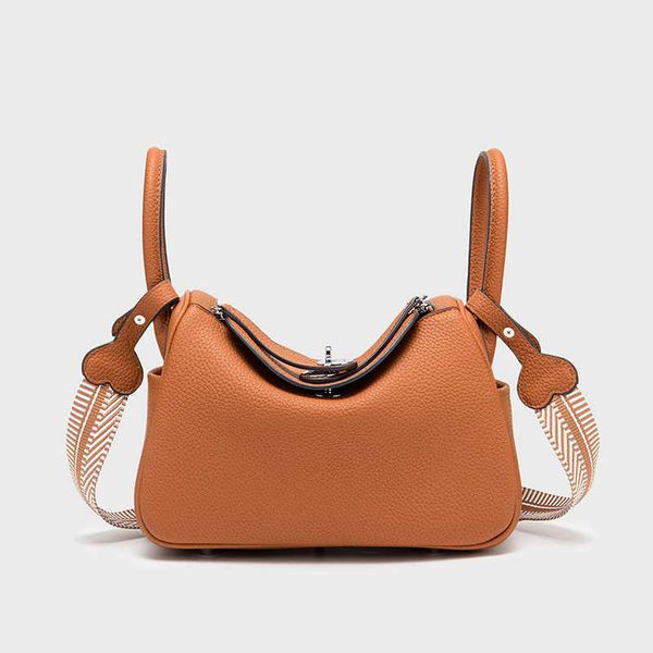 large luxury bags original designer capacity doctor bag women's 2021 new lindys pillow fashion versatile hand single shoulder messenger
large luxury bags original designer capacity doctor bag women's 2021 new lindys pillow fashion versatile hand single shoulder messenger