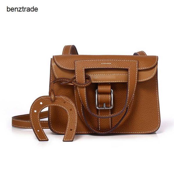 h halza luxurys handbags horseshoe bag tote women s single shoulder oblique straddle hand held layer cowhide litchi pattern 2023 new mail en
h halza luxurys handbags horseshoe bag tote women s single shoulder oblique straddle hand held layer cowhide litchi pattern 2023 new mail en