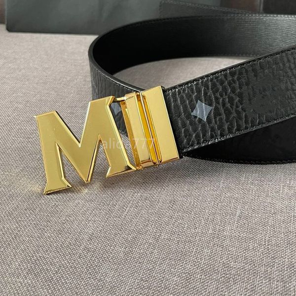 2023 m luxury designer belt g buckle fashion genuine leather women belts for men letter double big gold classical 105-125cm, Black;brown
2023 m luxury designer belt g buckle fashion genuine leather women belts for men letter double big gold classical 105-125cm, Black;brown