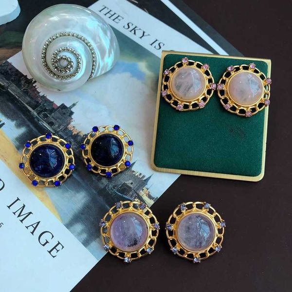 earings french stone silver needle earrings powder crystal temperament amethyst lapis lazuli inlaid with diamond disc ear clip, Golden
earings french stone silver needle earrings powder crystal temperament amethyst lapis lazuli inlaid with diamond disc ear clip, Golden