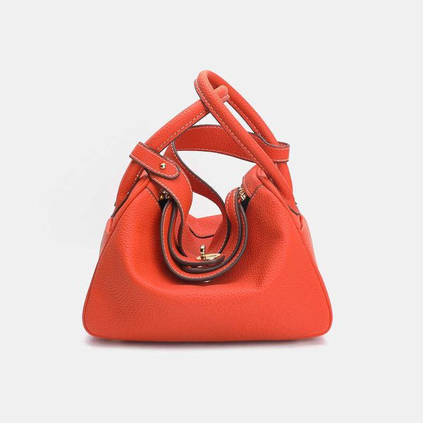 2023 luxury designer bags original new litchi pattern lindys bag leather women's doctor's pillow one shoulder carrying messenger 2
2023 luxury designer bags original new litchi pattern lindys bag leather women's doctor's pillow one shoulder carrying messenger 2