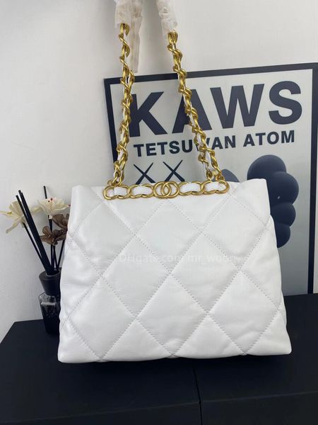 winter new luxury bag leather small shopping bag designer bag women handbag chain purse metal logo tote large capacity diagonal body
winter new luxury bag leather small shopping bag designer bag women handbag chain purse metal logo tote large capacity diagonal body