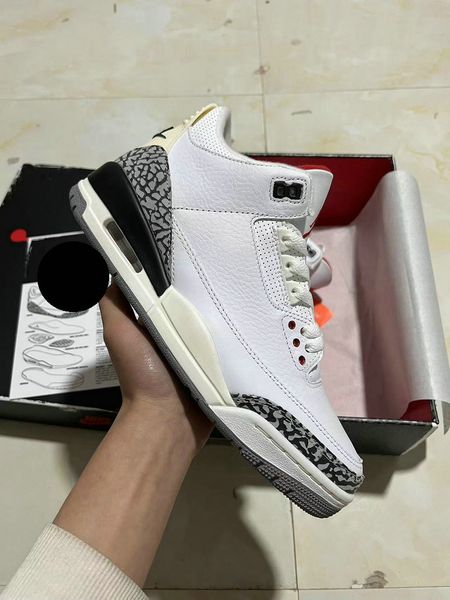 retro sports shoes 2023 new 3 white cement reimagined men basketball shoes 3s iii male basketball sneakers
retro sports shoes 2023 new 3 white cement reimagined men basketball shoes 3s iii male basketball sneakers