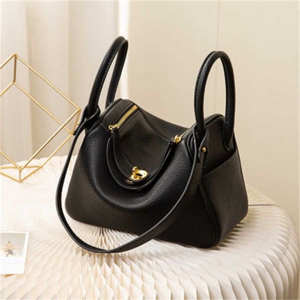 2023 luxury bags original designer new versatile litchi pattern women's bag mother's lindys's doctor's shoulder hand pil
2023 luxury bags original designer new versatile litchi pattern women's bag mother's lindys's doctor's shoulder hand pil