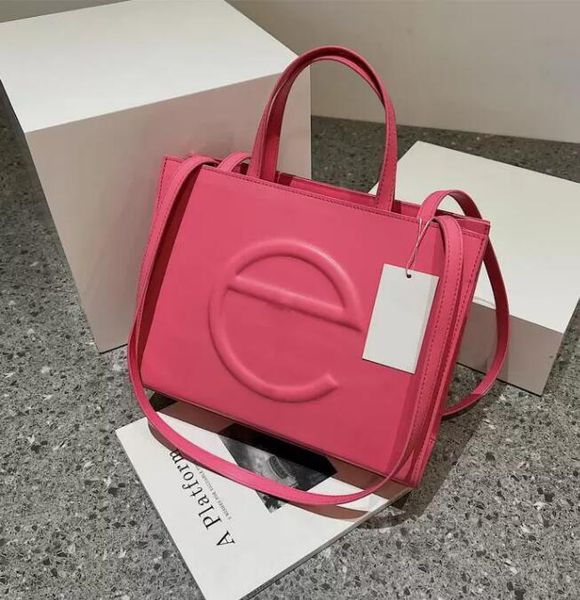 telr bag shopping bag pu handbag women's fashion one shoulder messenger tote bag t00861, Black;red
telr bag shopping bag pu handbag women's fashion one shoulder messenger tote bag t00861, Black;red