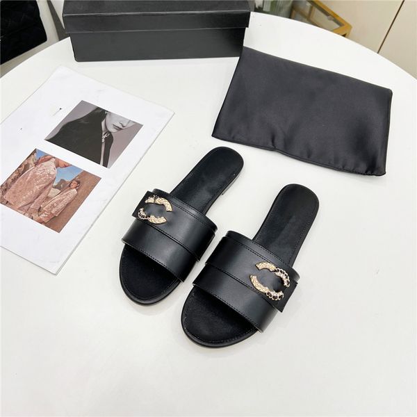 fashion slippers 2023 channel luxury design summer men's and women's flats thick soled leather rubber lettering logo casual cartoo, Black
fashion slippers 2023 channel luxury design summer men's and women's flats thick soled leather rubber lettering logo casual cartoo, Black