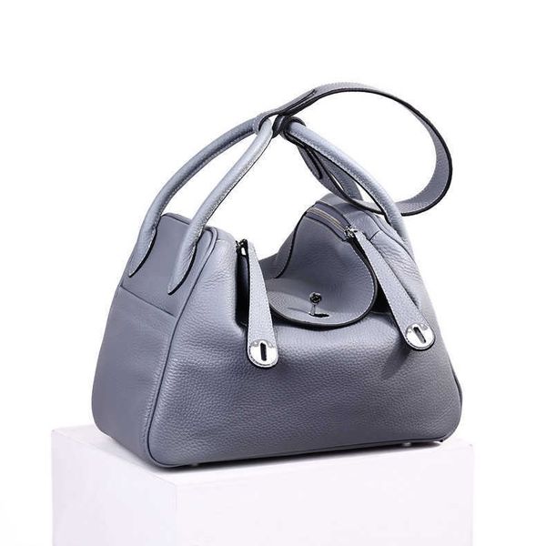 fashion luxury bags original designer women's bag pillow new medicine box lindys head layer cow leather shoulder hand 7x3s
fashion luxury bags original designer women's bag pillow new medicine box lindys head layer cow leather shoulder hand 7x3s
