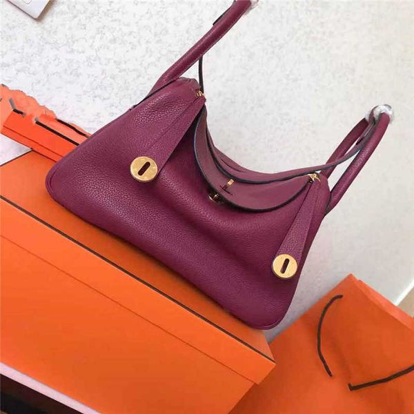 designer luxury bags hand original sewn wax thread h family lindys bag female original factory togo leather medicine box doctor travel shoul
designer luxury bags hand original sewn wax thread h family lindys bag female original factory togo leather medicine box doctor travel shoul