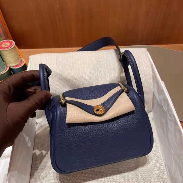 bags original designer high luxury order togo cow leather mini lindys bag doctor lychee pillow single shoulder messenger 2 y5j1
bags original designer high luxury order togo cow leather mini lindys bag doctor lychee pillow single shoulder messenger 2 y5j1