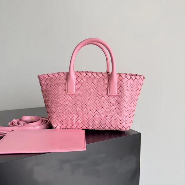 bottegas large mummy arco woven venetas handbag bags designer capacity leather shoulder bag commuter 2023 tote color lattice cross beqk
bottegas large mummy arco woven venetas handbag bags designer capacity leather shoulder bag commuter 2023 tote color lattice cross beqk