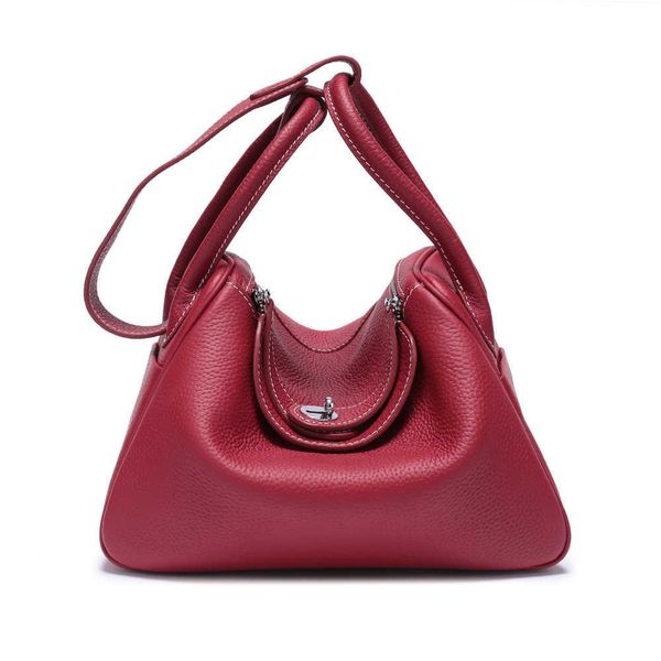 2023 luxury designer bags original new women's bag lindys cow leather lychee grain single shoulder hand doctor medicine 2 btiw
2023 luxury designer bags original new women's bag lindys cow leather lychee grain single shoulder hand doctor medicine 2 btiw