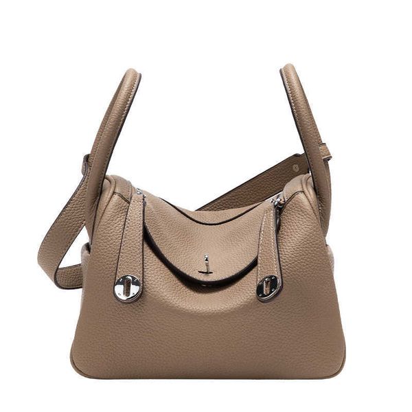 bags original designer lindys luxury bag 2023 spring and summer new pillow fashion trend single shoulder diagonal cross portable doctor stra
bags original designer lindys luxury bag 2023 spring and summer new pillow fashion trend single shoulder diagonal cross portable doctor stra