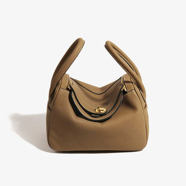 designer luxury bags 2023 original new litchi pattern lindys bag leather women's doctor's pillow one shoulder carrying messenger r
designer luxury bags 2023 original new litchi pattern lindys bag leather women's doctor's pillow one shoulder carrying messenger r