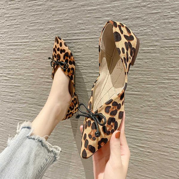 dress shoes women leopard flat shoes woman pointed toe shallow mouth ballet flats 3443 big size moccasins female slip on loafers women mule, Black
dress shoes women leopard flat shoes woman pointed toe shallow mouth ballet flats 3443 big size moccasins female slip on loafers women mule, Black