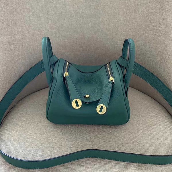 2020 luxury bags original designer new lindys bag leather lychee grain cow messenger hand female temperament goddess small mini 4 homb
2020 luxury bags original designer new lindys bag leather lychee grain cow messenger hand female temperament goddess small mini 4 homb