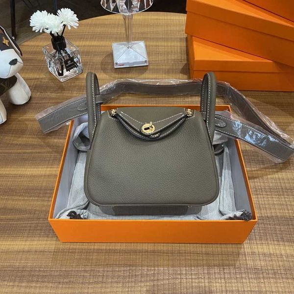 bags original designer 2023 luxury new h layer cow leather togo 19cm mini lindys bag messenger medicine women's 11 d4l1
bags original designer 2023 luxury new h layer cow leather togo 19cm mini lindys bag messenger medicine women's 11 d4l1