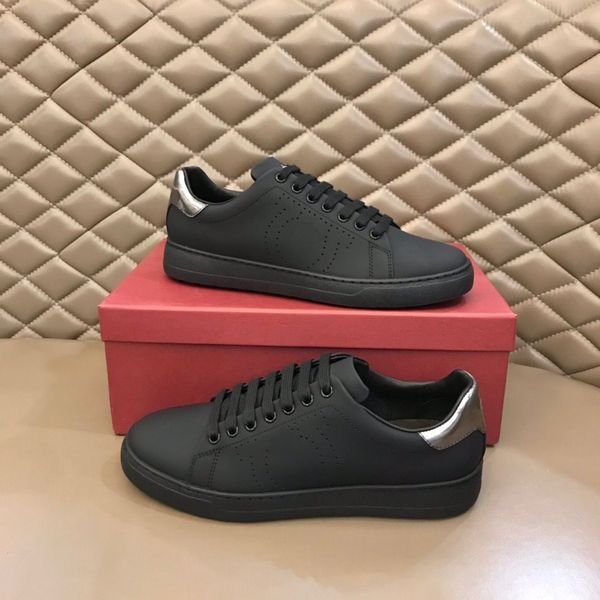 desugner men shoes luxury brand sneaker low help goes all out color leisure shoe style up classsize38-45, Black
desugner men shoes luxury brand sneaker low help goes all out color leisure shoe style up classsize38-45, Black