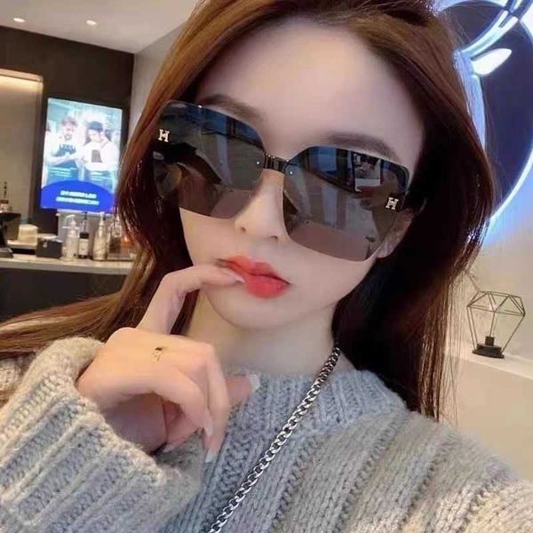 frameless emma polarized sunglasses net red anti-ultraviolet high-grade new square women's fashionable, White;black
frameless emma polarized sunglasses net red anti-ultraviolet high-grade new square women's fashionable, White;black