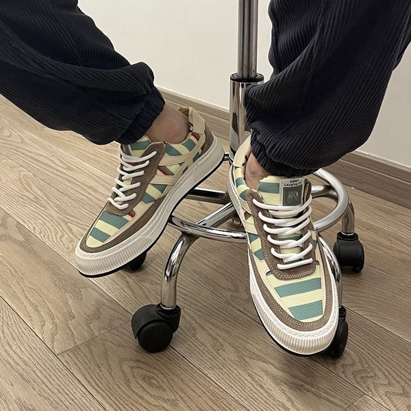 2023 luxury men running shoes breathable loafers large size 37-45 thick bottom male sneakers chaussure, Black
2023 luxury men running shoes breathable loafers large size 37-45 thick bottom male sneakers chaussure, Black