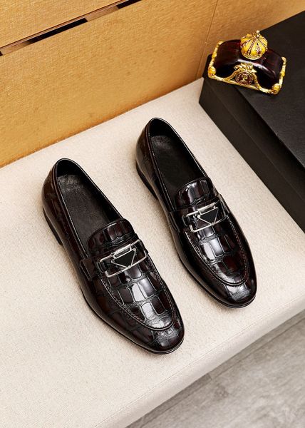 2023 mens designer dress shoes fashion business office work party wedding oxfords male brand casual breathable flat shoes size 38-45, Black
2023 mens designer dress shoes fashion business office work party wedding oxfords male brand casual breathable flat shoes size 38-45, Black