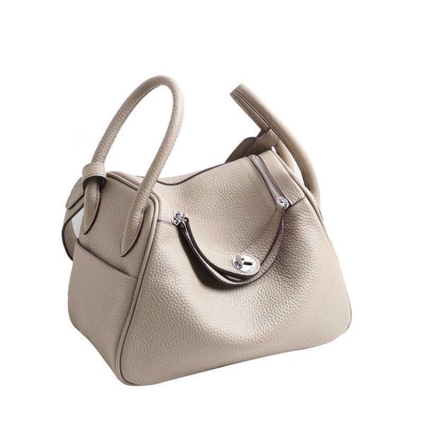 2023 luxury bags original designer bag women's high-grade leather lindys soft head layer cowhide doctor mini portable pillow 3 hasx hav
2023 luxury bags original designer bag women's high-grade leather lindys soft head layer cowhide doctor mini portable pillow 3 hasx hav