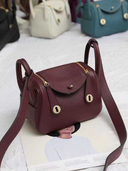 luxury bags original designer layer togo cowhide lindys leather women's bag 2023 new bucket fashion portable 8 aa6j have logo
luxury bags original designer layer togo cowhide lindys leather women's bag 2023 new bucket fashion portable 8 aa6j have logo