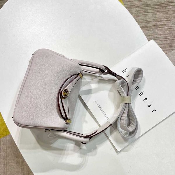 the original designer luxury bags same mini imitation cowhide small lindys19 doctor's bag lindys women's 3yac have logo
the original designer luxury bags same mini imitation cowhide small lindys19 doctor's bag lindys women's 3yac have logo
