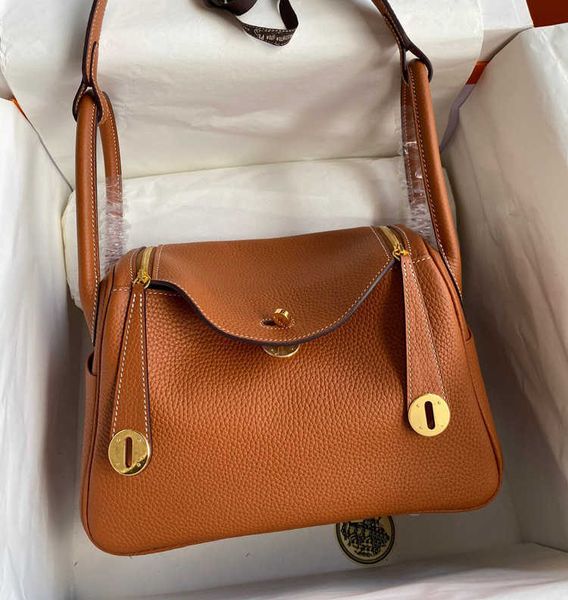 2023 luxury bags original designer new handmade wax line lindys bag 26 30 elephant grey tc cow leather doctor female 3 cpo3
2023 luxury bags original designer new handmade wax line lindys bag 26 30 elephant grey tc cow leather doctor female 3 cpo3