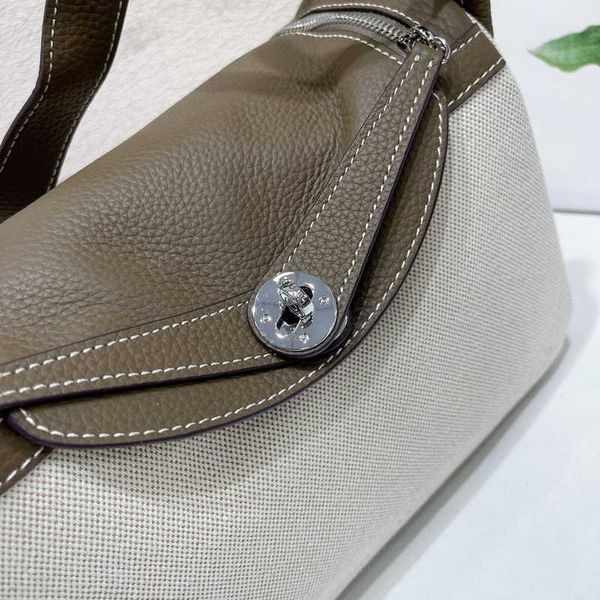 2023h luxury bags original designer layer cow leather with linen canvas real lindys bag fashion good quality medicine case shoulder hand 2 e
2023h luxury bags original designer layer cow leather with linen canvas real lindys bag fashion good quality medicine case shoulder hand 2 e