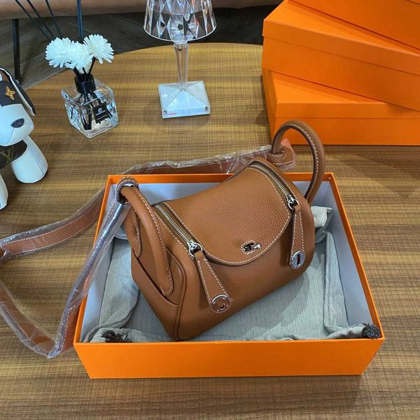 designer original luxury first bags layer cowhide women's bag leather lindys mini small single shoulder messenger w4b0 have logo
designer original luxury first bags layer cowhide women's bag leather lindys mini small single shoulder messenger w4b0 have logo