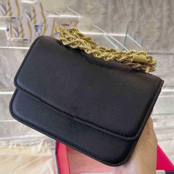 totes thick chain shoulder bags women square handbag leopard print leather luxury designer bagss crossbody female purses 220328 rickv
totes thick chain shoulder bags women square handbag leopard print leather luxury designer bagss crossbody female purses 220328 rickv