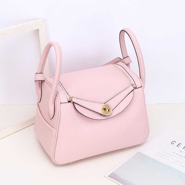 cross-body luxury bags original designer bag for women mini lindys doctor new type leather 8 olaw
cross-body luxury bags original designer bag for women mini lindys doctor new type leather 8 olaw