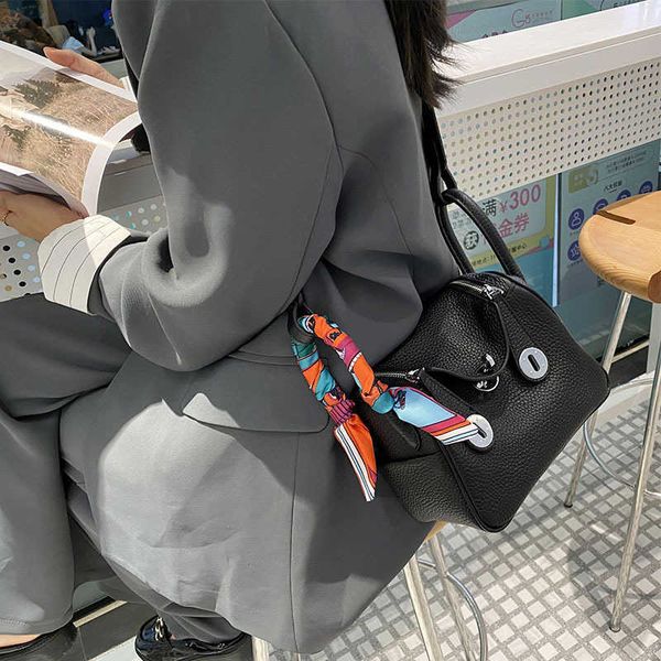 designer original brand hong bags kong genuine leather women's bag 2021 new fashion mini doctor cow lindys handheld one shoulder crossb
designer original brand hong bags kong genuine leather women's bag 2021 new fashion mini doctor cow lindys handheld one shoulder crossb