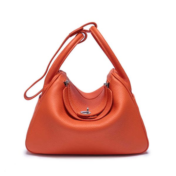 2023 luxury designer bags original new women's bag lindys cow leather lychee grain single shoulder hand doctor medicine q96i
2023 luxury designer bags original new women's bag lindys cow leather lychee grain single shoulder hand doctor medicine q96i