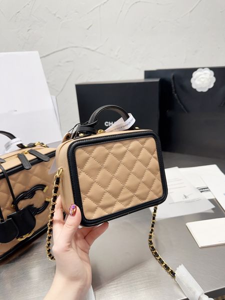 designer bag wallet purse wandering bag shoulder bag handbag fashion high luxury solid color tote letter versatile
designer bag wallet purse wandering bag shoulder bag handbag fashion high luxury solid color tote letter versatile