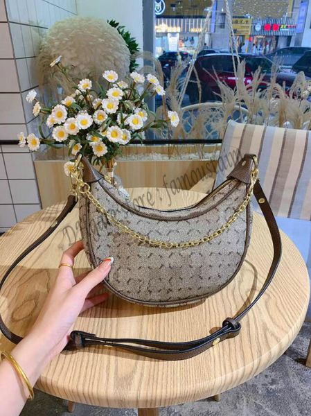wf designer loop cross body handbag shoulder bag collection half-moon baguette croissant bag monograms chain designers g brand womens handba
wf designer loop cross body handbag shoulder bag collection half-moon baguette croissant bag monograms chain designers g brand womens handba