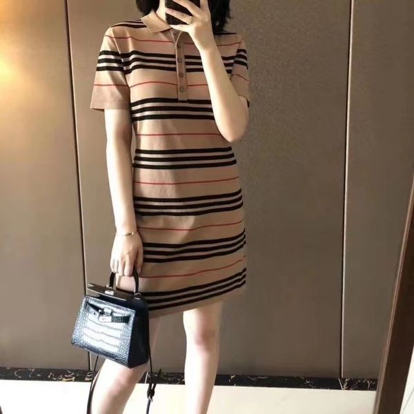designer high-quality lapel neck ice silk striped dresses fashion design retro dresses, Black;gray
designer high-quality lapel neck ice silk striped dresses fashion design retro dresses, Black;gray