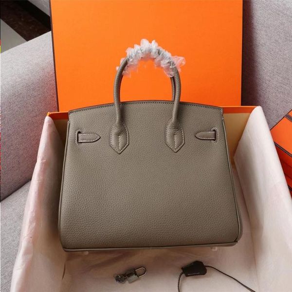 totes designer bag trapstar birkin tote alma bb litchi pattern steel hardware luxury cosmetic coin purse hand 8a quality kkenh
totes designer bag trapstar birkin tote alma bb litchi pattern steel hardware luxury cosmetic coin purse hand 8a quality kkenh