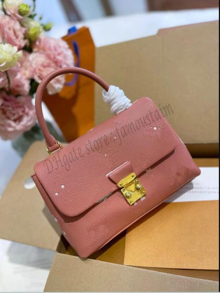 madeleine bb shoudler bag women crossbody designer handbag ladies purse wallet embossed letters s-lock removable shoulder strap eveing backp
madeleine bb shoudler bag women crossbody designer handbag ladies purse wallet embossed letters s-lock removable shoulder strap eveing backp